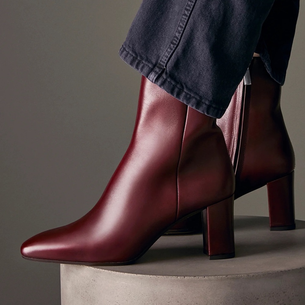 Inez Paz 70 ankle boots in burgundy calf leather